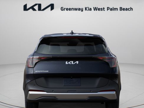 New 2027 Kia Sportage EX FWD image 7