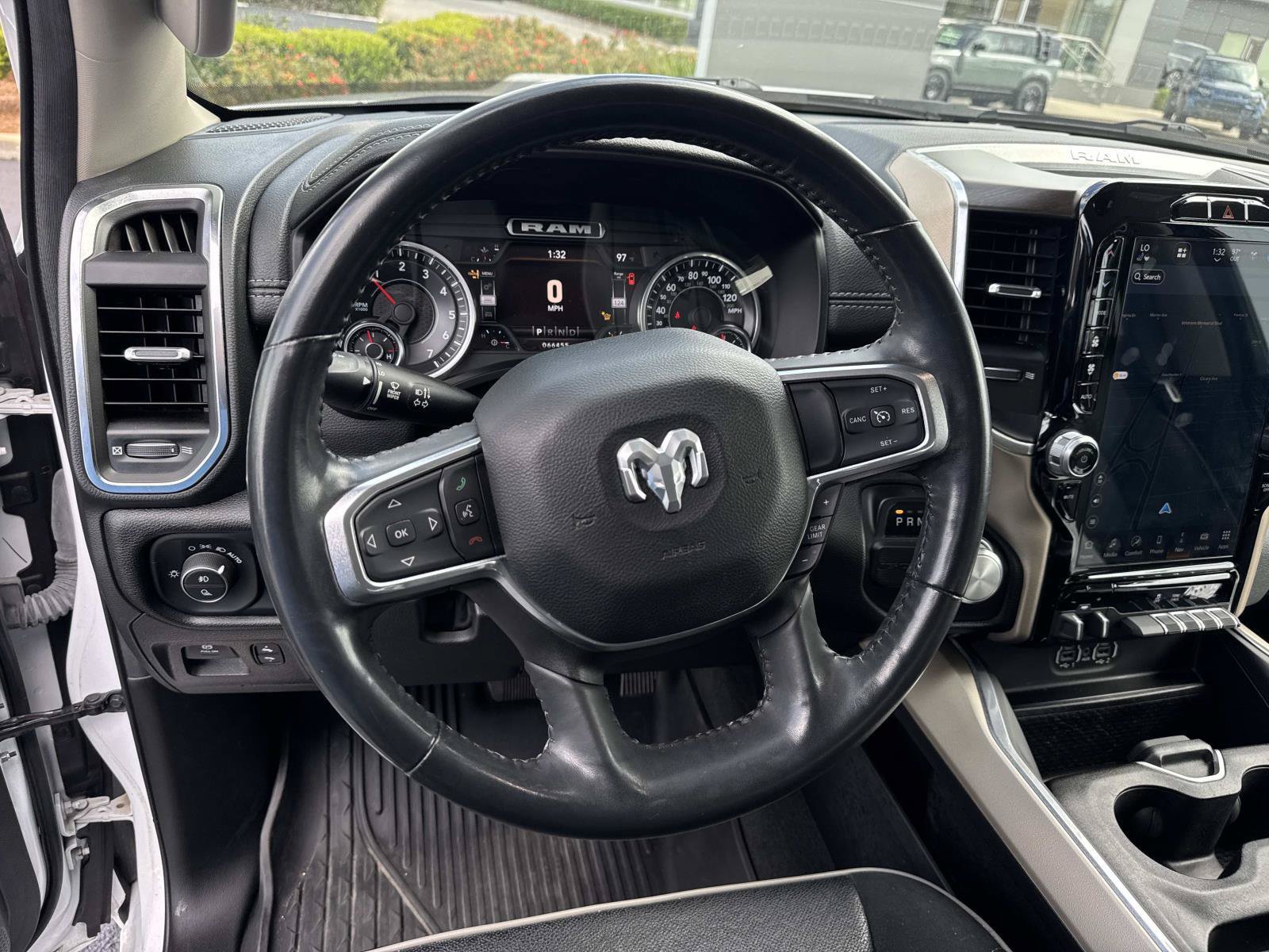 Used 2022 RAM 1500 Laramie w/ Laramie Southwest Edition RWD image 22