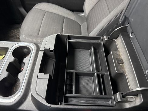 Used 2021 Chevrolet Silverado 1500 RST image 23