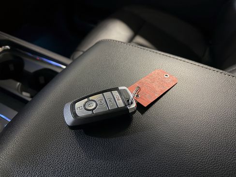 Used 2023 Ford Expedition Max XLT image 13