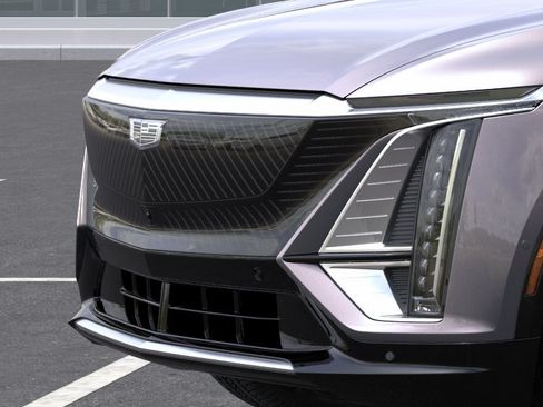New 2026 Cadillac Lyriq Luxury RWD image 13