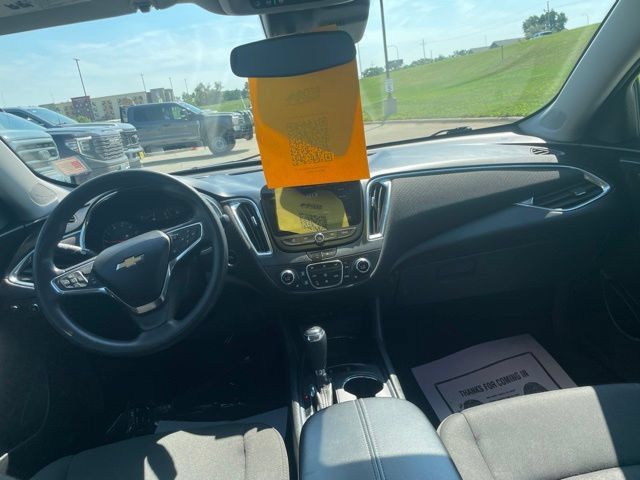 Used 2020 Chevrolet Malibu LT w/ Fleet LT Safety Plus Package FWD image 24