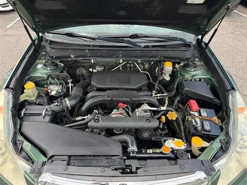 Used 2012 Subaru Outback 2.5i Limited w/ Moonroof Pkg image 19