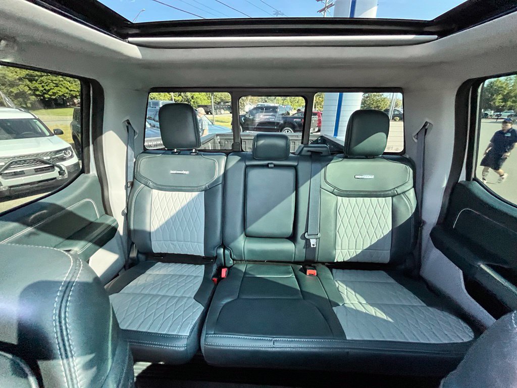 Used 2024 Ford F250 Limited w/ FX4 Off-Road Package AWD/4WD image 14