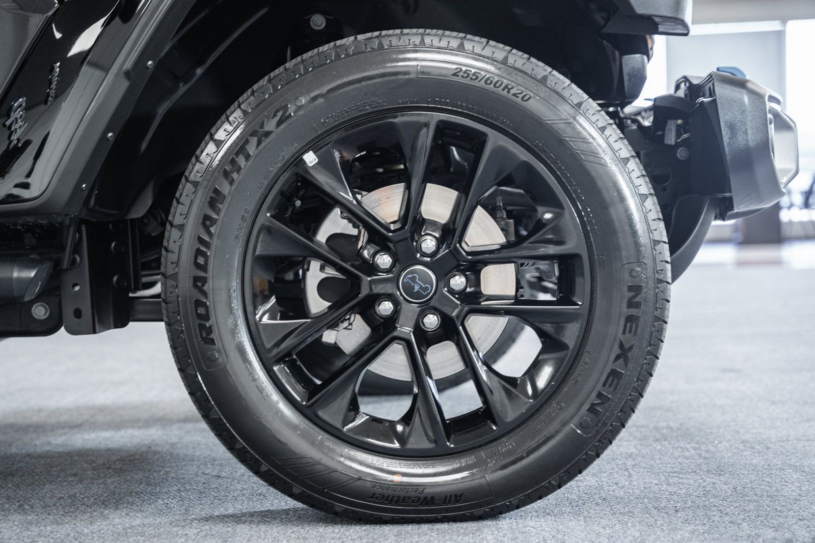 Used 2024 Jeep Wrangler Unlimited Sahara AWD/4WD image 27