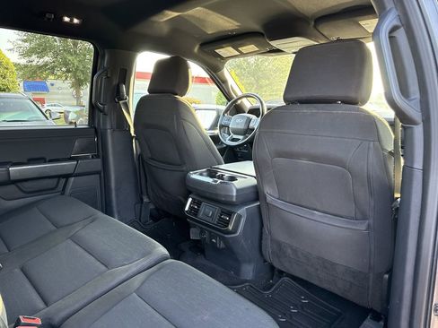 Used 2022 Ford F150 XLT w/ Equipment Group 302A High image 16