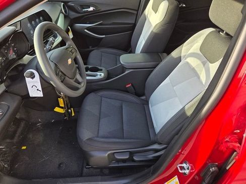 New 2026 Chevrolet Trax LS w/ LS Convenience Package image 6