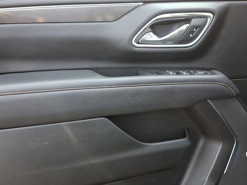 Used 2023 GMC Yukon AT4 image 17