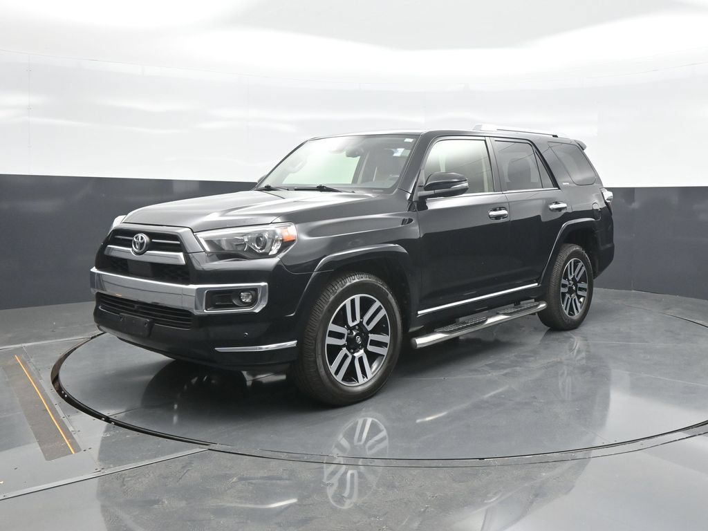 Certified 2022 Toyota 4Runner Limited AWD/4WD image 3
