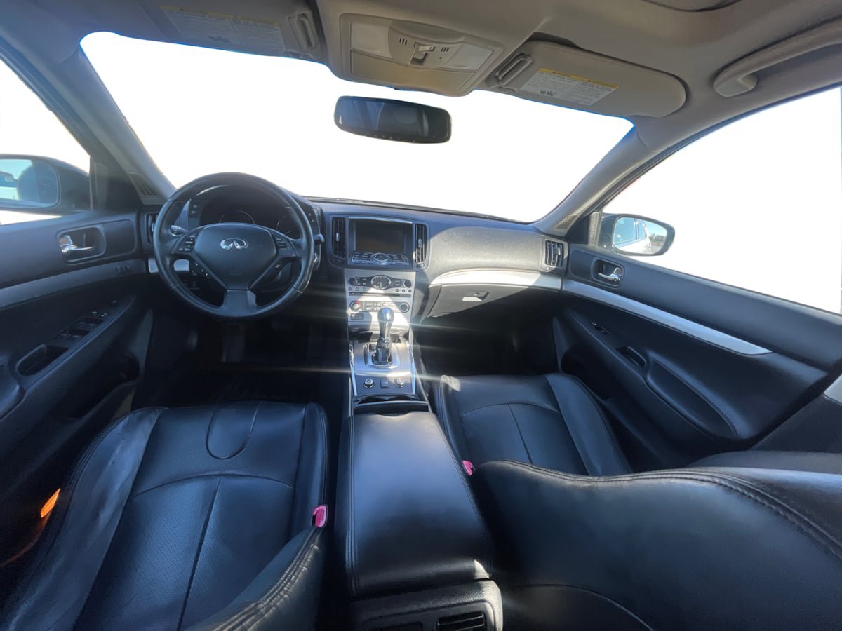 Used 2011 INFINITI G37 x Sedan w/ Premium Pkg AWD/4WD image 13