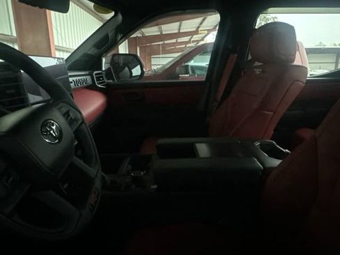 Used 2025 Toyota Tundra TRD Pro AWD/4WD image 4