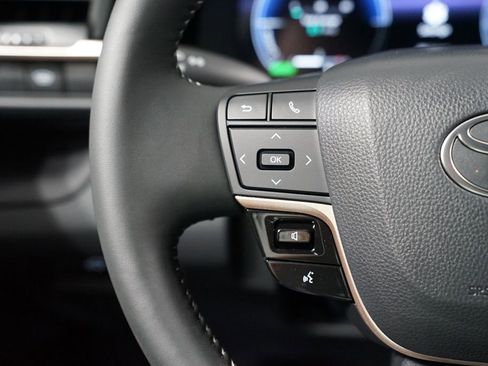 New 2026 Toyota Crown XLE image 14