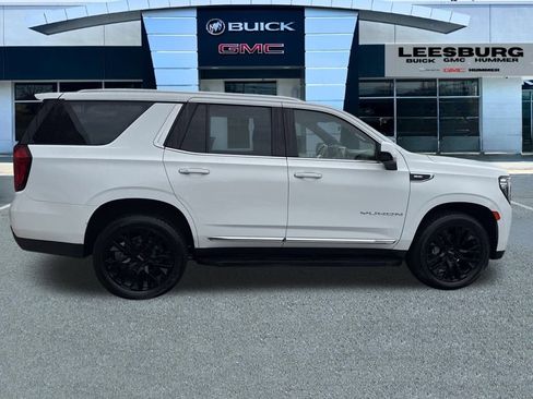 Used 2023 GMC Yukon SLT image 8