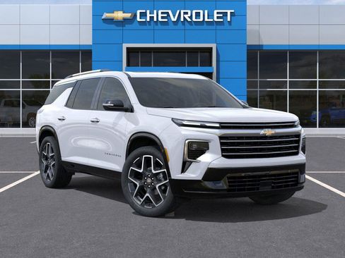 New 2026 Chevrolet Traverse High Country w/ LPO, Floor Liner Package image 21