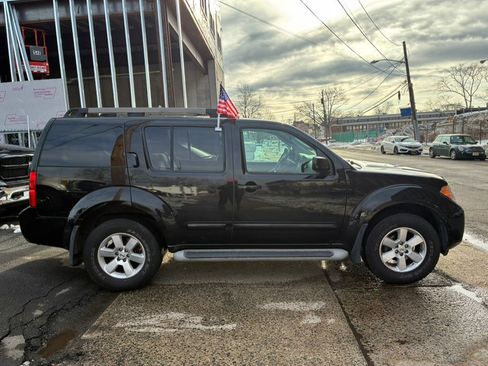 Used 2012 Nissan Pathfinder SV image 5