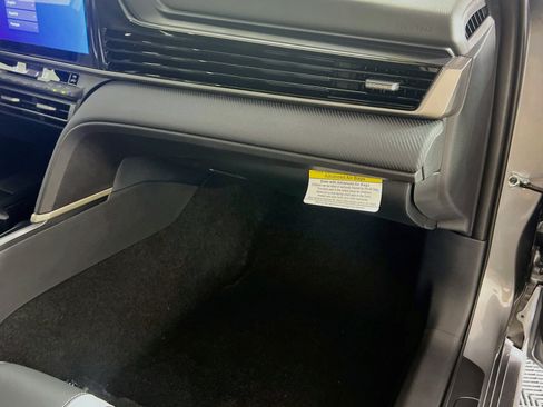 Used 2025 Toyota Camry SE w/ Multimedia Upgrade Package FWD image 34