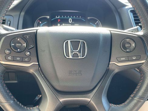 Used 2022 Honda Pilot TrailSport image 22