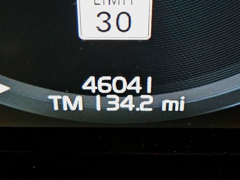 Used 2021 Volvo XC90 T5 Momentum image 10