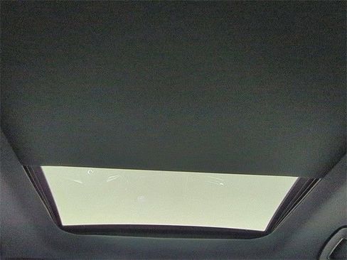 Certified 2025 INFINITI QX60 Luxe w/ Black Edition image 15