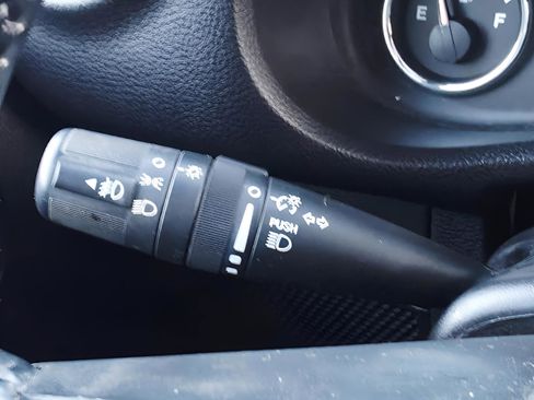 Used 2015 Jeep Wrangler Unlimited Sport w/ Quick Order Package 24S image 21