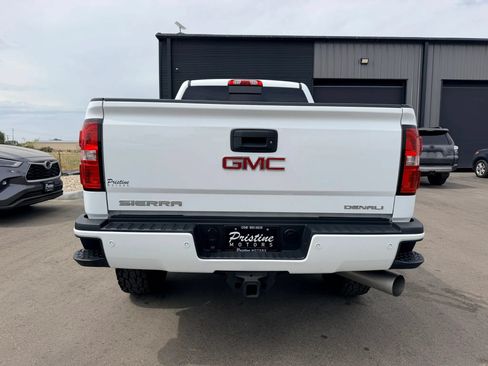 Used 2016 GMC Sierra 3500 Denali w/ Duramax Plus Package AWD/4WD image 5