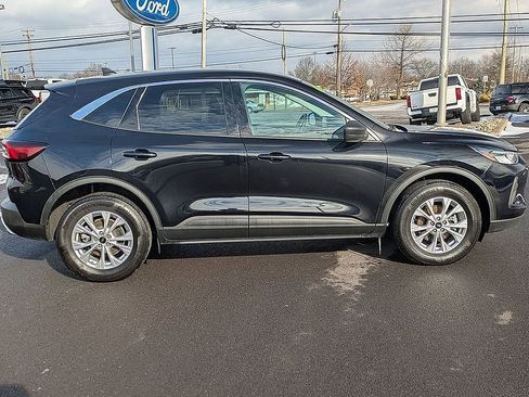 Used 2023 Ford Escape Active AWD/4WD image 4