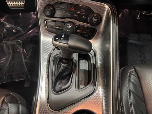 Used 2020 Dodge Challenger SRT Hellcat image 26