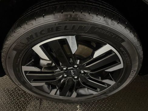 Used 2023 Kia Telluride SX image 18