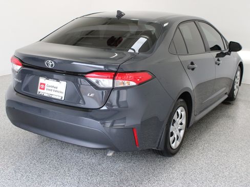 Used 2025 Toyota Corolla LE FWD image 7