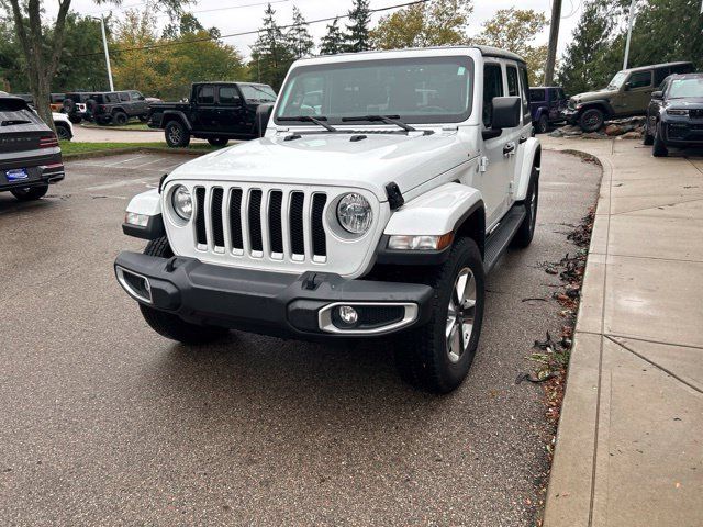 Used 2022 Jeep Wrangler Unlimited Sahara w/ Cold Weather Group AWD/4WD image 1