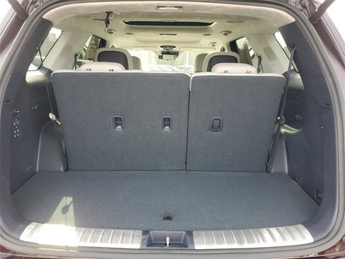 Used 2024 Hyundai Palisade Calligraphy image 8