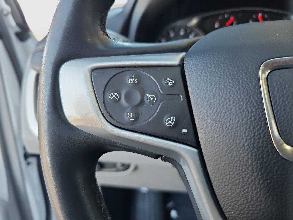 Used 2023 GMC Terrain SLT FWD image 11