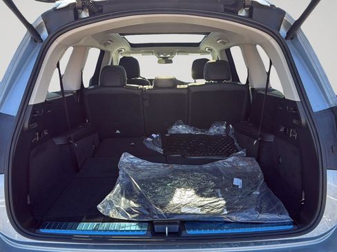 Certified 2026 Mercedes-Benz GLS 450 4MATIC image 21