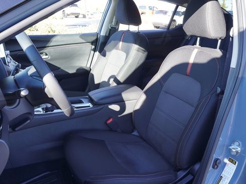 Certified 2025 Nissan Sentra SR image 13