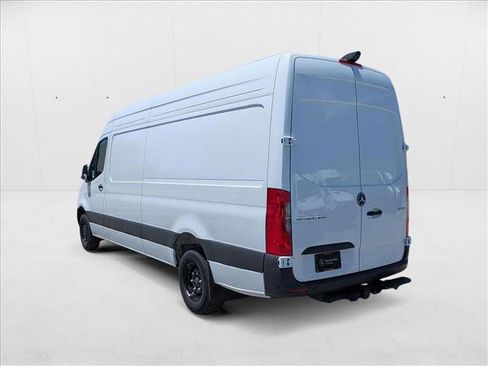New 2025 Mercedes-Benz Sprinter 3500 image 8