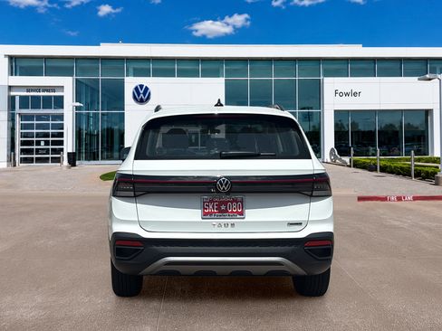 Used 2025 Volkswagen Taos S AWD/4WD image 6