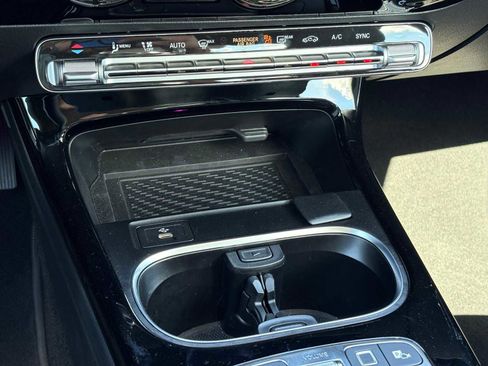 Used 2026 Mercedes-Benz CLA 250 image 18