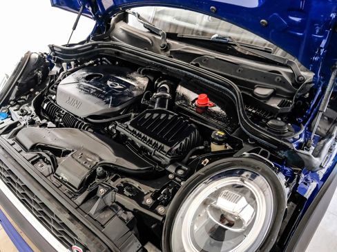 Used 2019 MINI Cooper S w/ Premium Package image 39