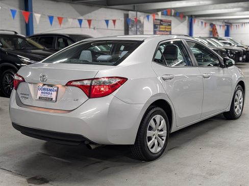 Used 2016 Toyota Corolla S image 7