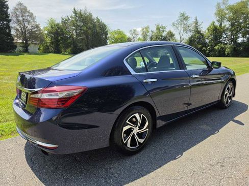 Used 2016 Honda Accord LX image 6