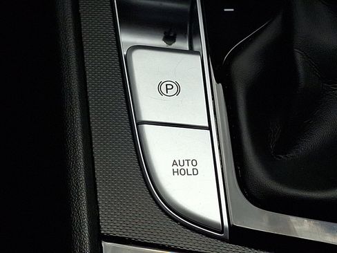 Used 2021 Hyundai Elantra SEL w/ Convenience Package image 27