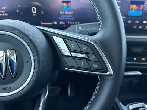 Used 2025 Buick Envision Sport Touring image 29