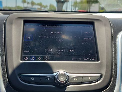 Used 2021 Chevrolet Equinox LT FWD image 27