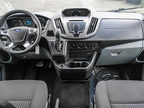 Used 2018 Ford Transit 350 XLT image 12