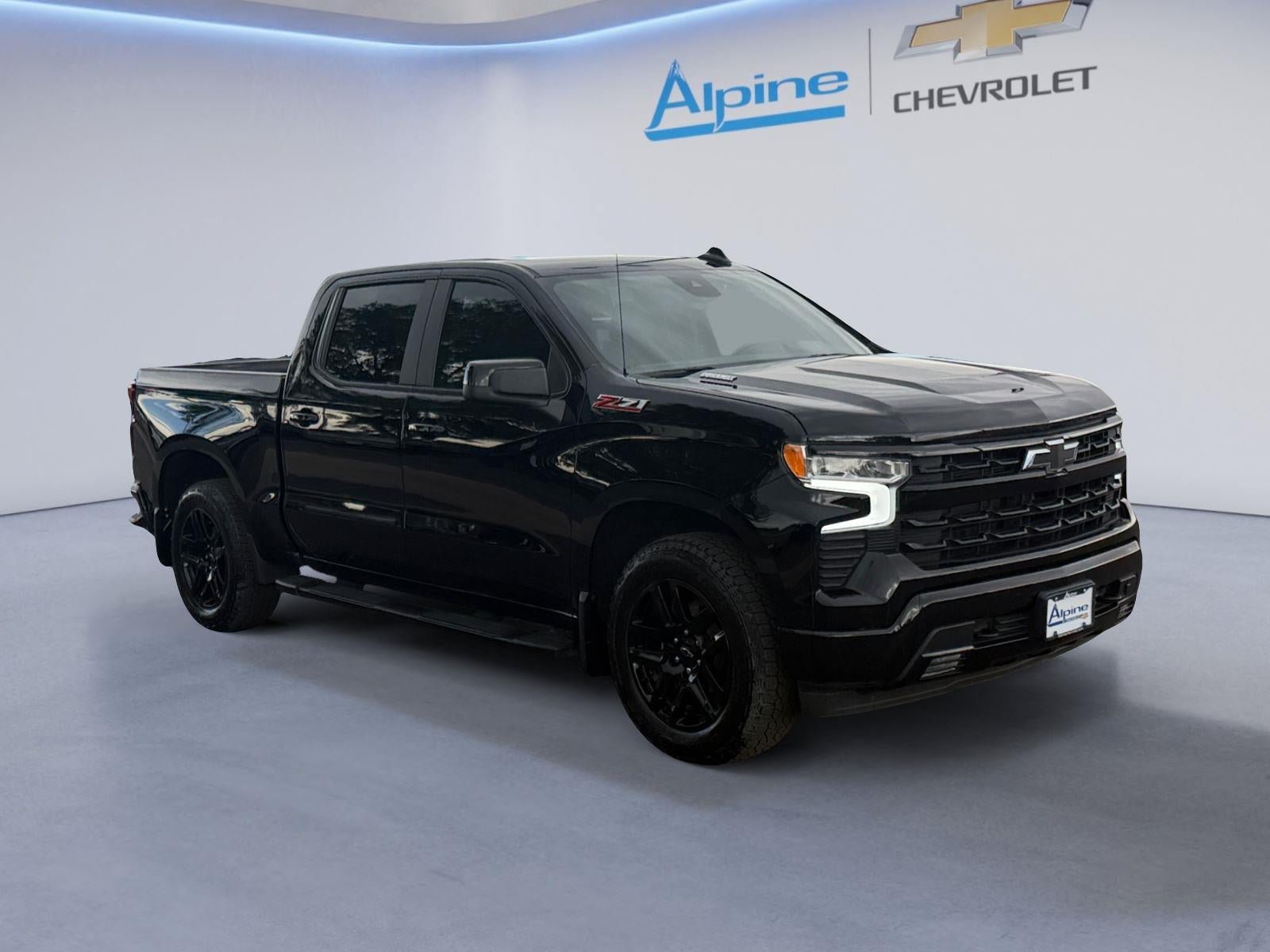 Used 2024 Chevrolet Silverado 1500 RST AWD/4WD image 7