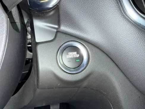 Certified 2024 Chevrolet Equinox LT FWD image 15