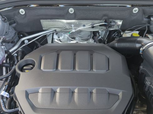 New 2026 Volkswagen Atlas Cross Sport SEL R-Line image 21