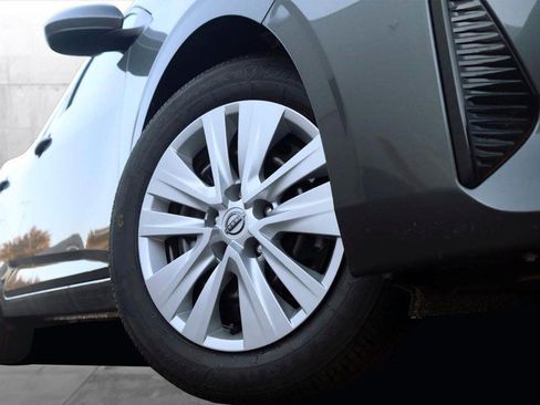 New 2025 Nissan Sentra S image 3