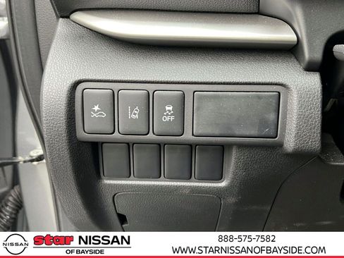 Used 2024 Mitsubishi Eclipse Cross LE AWD/4WD image 19