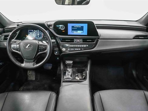 Used 2024 Lexus ES 350 image 12